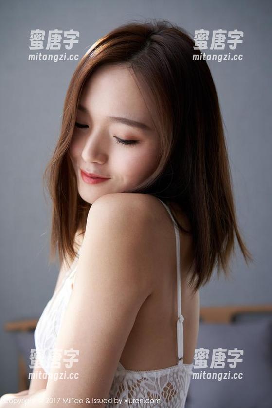 蜜桃社-缇娜美Tinami 蜜桃社 - 女王气质满分,缇娜美Tinami的壁纸写真能把我秒杀。