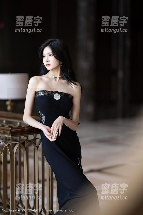语画界-Cherry樱桃酱 语画界 - Cherry樱桃酱的毛衣图包,免费下载,但最好不要今晚梦到衣服变魔法哦。