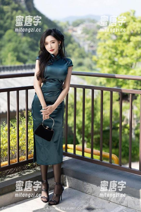 语画界-李丽莎 语画界 - 李丽莎的修女写真,让人惊讶到无话可说的套图