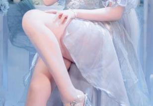 哇塞，轩萧学姐的秘书写真集，超级养眼，别说我没提醒你哦。