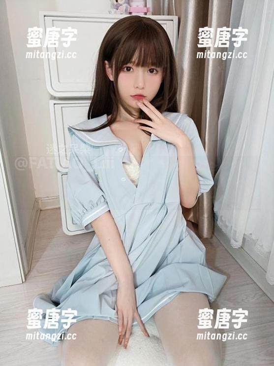 迷之呆梨 “迷之呆梨”的2023年Fantia会员套图,着实把我思绪带到古怪的地方
