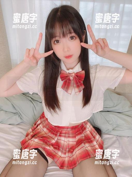 霜月shimo 看霜月shimo的户外写真:让你既想出门又想留在家里……各种冲突