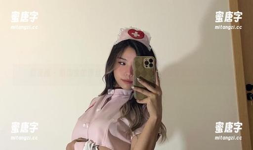 黑饱宝 微密圈 - 黑饱宝的蕾丝写真:她真的是把衣服穿得跟没穿一样